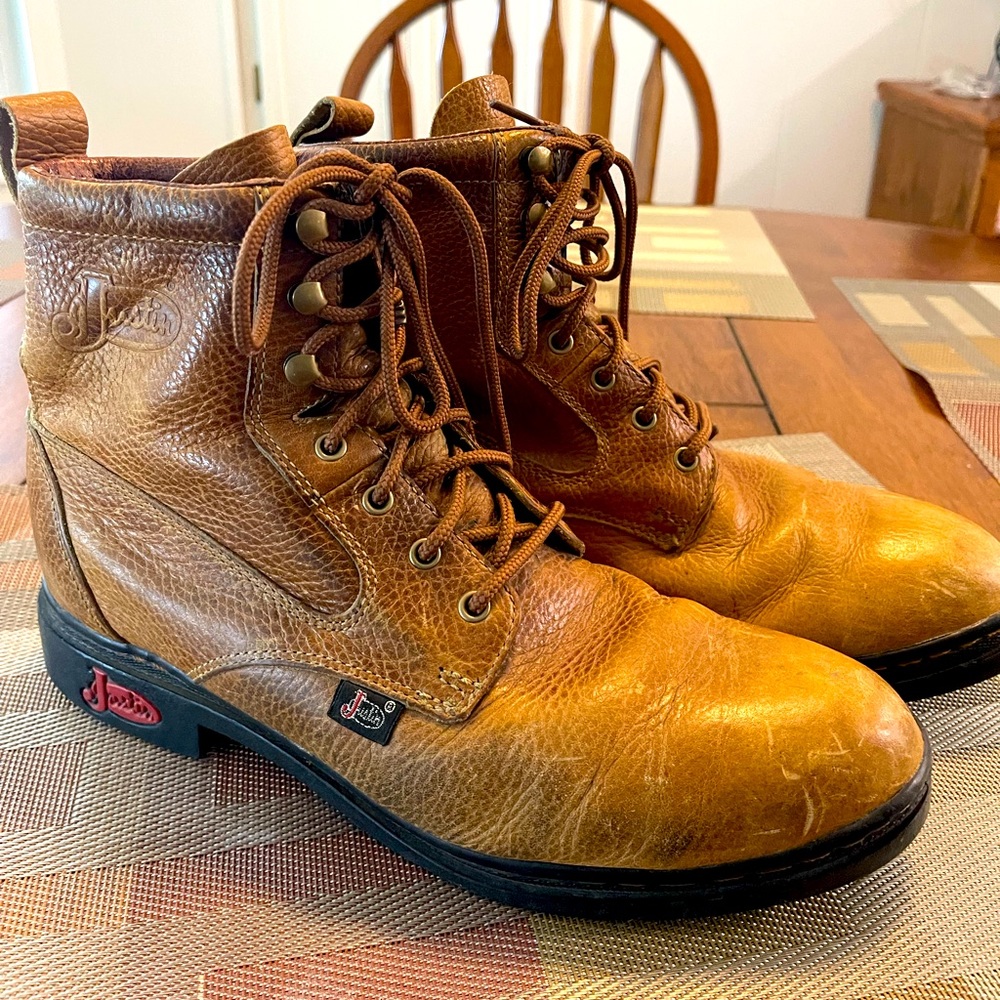 Justin Lace up boots size 9